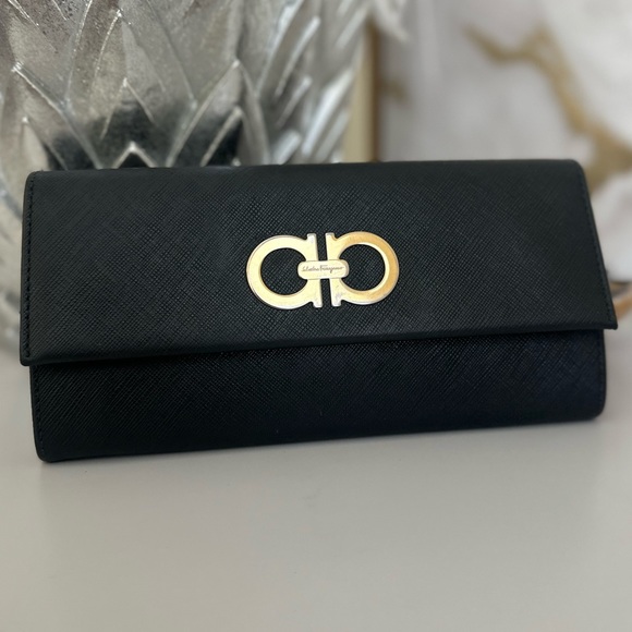 Salvatore Ferragamo Handbags - SALVATORE FERRAGAMO